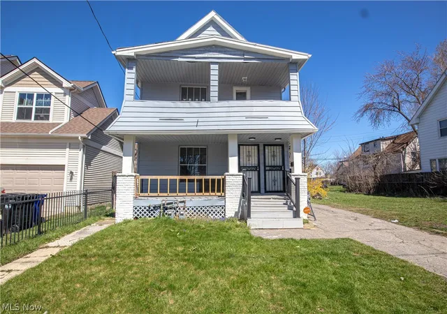 Homes for sale in Cleveland, OH | 845 Royal Rd, Cleveland, OH 44110 | MLS# 5211024