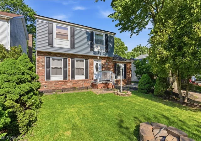 2nd image of 738 Anthony St, Richmond Heights, OH 44143 | MLS# 5211958