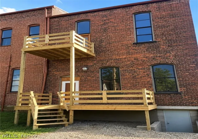 2nd image of 7 E Main St, Hayesville, OH 44838