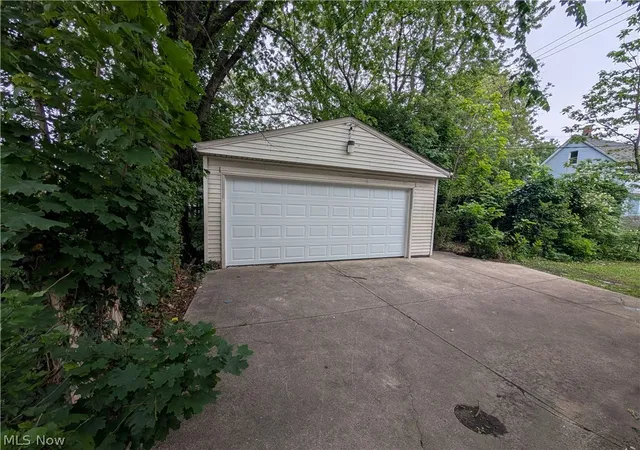 Homes for sale in Cleveland, OH | 475 E 146th St, Cleveland, OH 44110 | MLS# 5211504