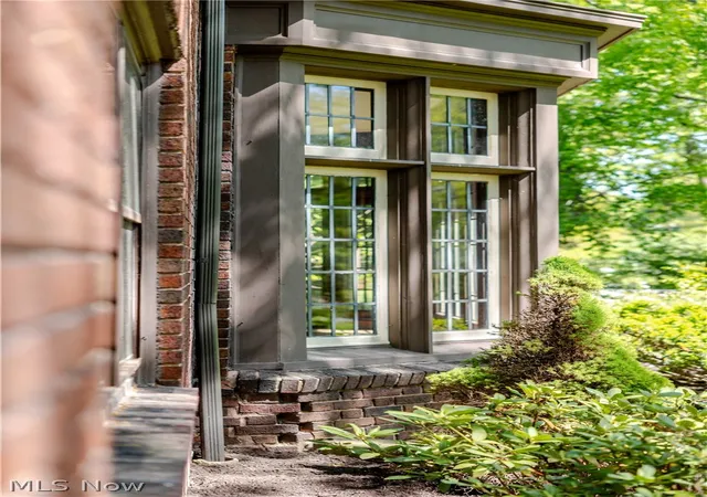Photo 3 of Mansion for sale at 3085 Fairmount Blvd, Cleveland, OH 44118 | MLS# 5209032 | Listing updated on 2026-07-05
