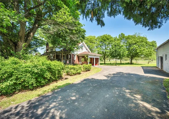Photo 2 of Single family home for sale at 1539 Greensburg Rd, Green, OH 44685 | MLS# 5211883 | Listing updated on 2026-08-07