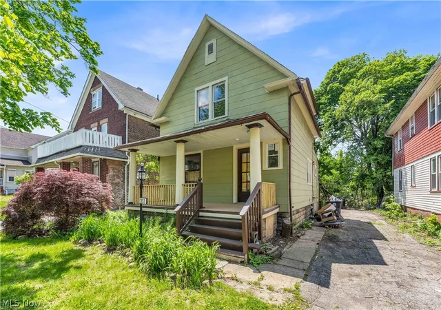 Homes for sale in Cleveland, OH | 2652 E 115th St, Cleveland, OH 44104 | MLS# 5212001