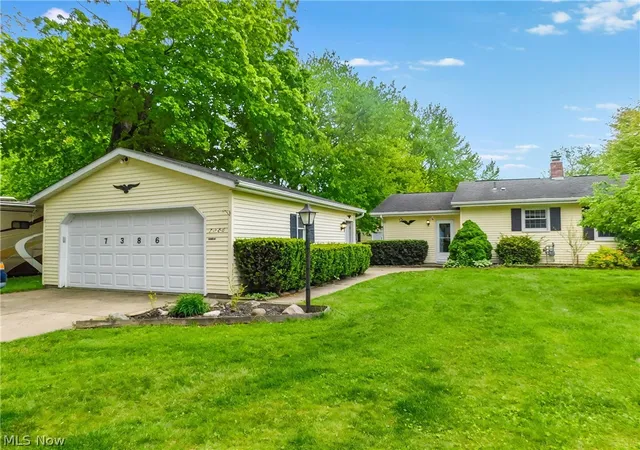3rd image of 7386 Lake Rd, Madison, OH 44057 | MLS# 5203565