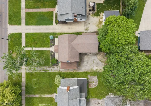Homes for sale in Akron, OH | 1359 Delia Ave, Akron, OH 44320 | MLS# 5211764