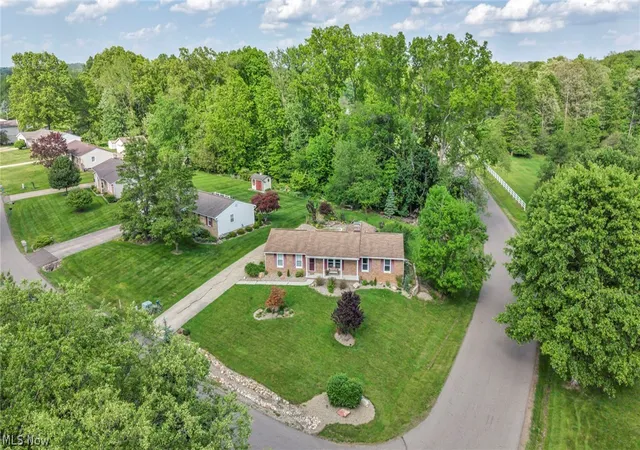 Photo 3 of Sale Pending at 8194 Overwood Ave NW, North Canton, OH 44720 | MLS# 5209568 | Listing updated on 2026-09-01