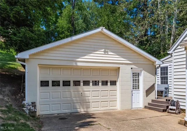 Photo 4 of Single family home for sale at 2067 Norwood Blvd, Zanesville, OH 43701 | MLS# 5211485 | Listing updated on 2026-08-31