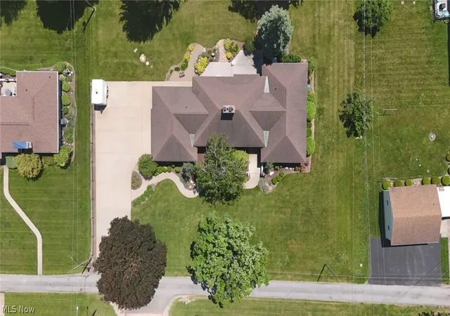 Homes for sale in Willard, OH | 3985 Wiers Rd, Willard, OH 44890 | MLS# 5212082