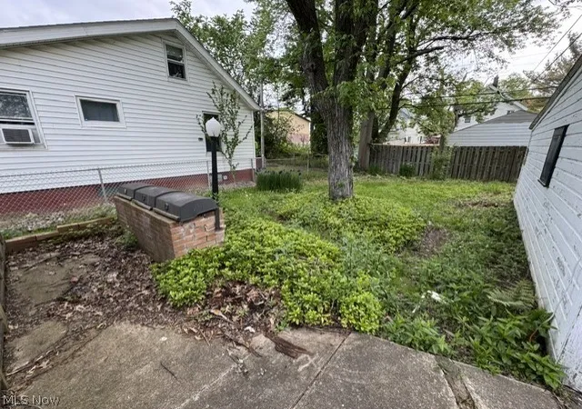 Homes for sale in Euclid, OH | 1379 E 219th St, Euclid, OH 44117 | MLS# 5212118