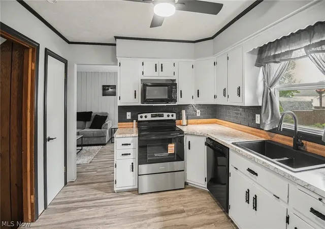 5th image of 120 Winter Ln, Cortland, OH 44410 | MLS# 5212172