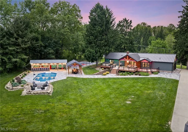 5th image of 408 Center Rd, New Franklin, OH 44319 | MLS# 5211477