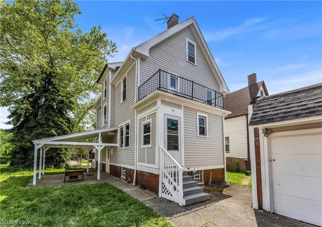 Homes for sale in Cleveland, OH | 3506 Riverside Ave, Cleveland, OH 44109 | MLS# 5212164