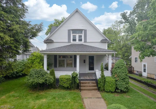 2nd image of 645 W Summit St, Alliance, OH 44601 | MLS# 5209434
