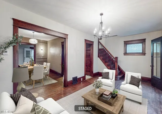 Photo 4 of Sale Pending at 645 W Summit St, Alliance, OH 44601 | MLS# 5209434 | Listing updated on 2026-07-27