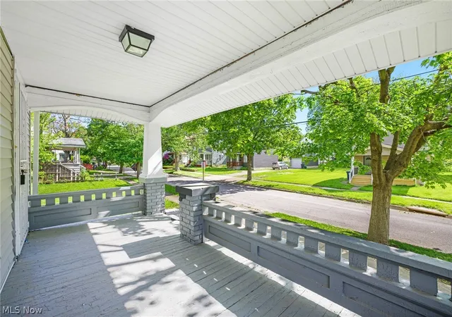 3rd image of 1390 Curtis St, Akron, OH 44301 | MLS# 5209442