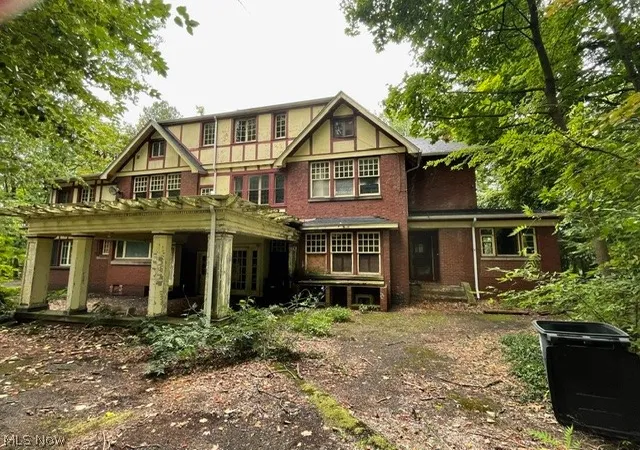 1st image of 74 Maplewood Ave, Akron, OH 44313 | MLS# 5212246