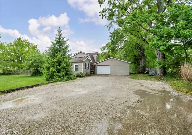 Photo 3 of Sale Pending at 4705 State Route 303, Ravenna, OH 44266 | MLS# 5210522 | Listing updated on 2026-08-03
