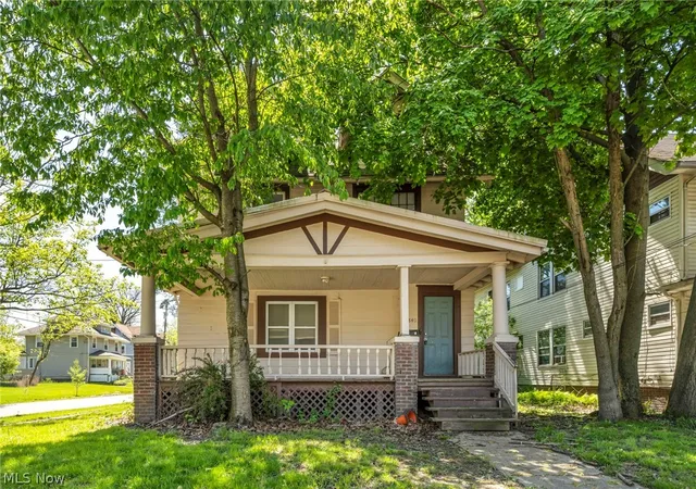 2nd image of 840 Work Dr, Akron, OH 44320 | MLS# 5212248