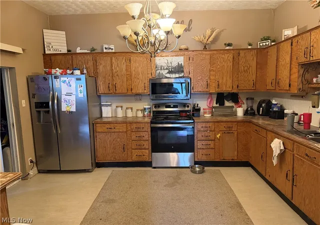 Homes for sale in Parkersburg, WV | 750 Quincy St, Parkersburg, WV 26101 | MLS# 5212300