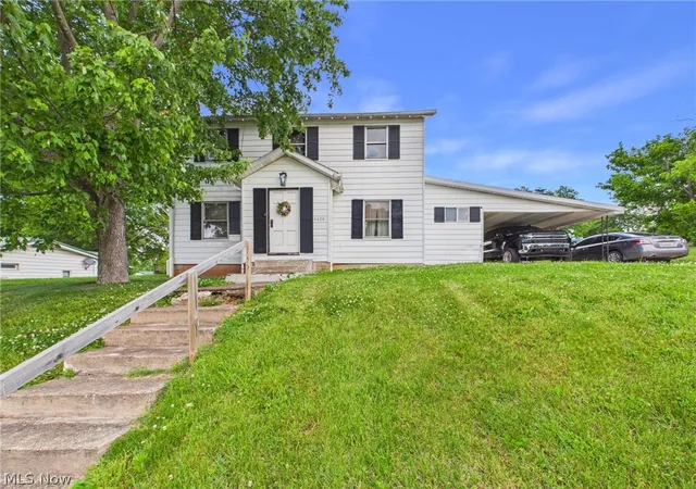 Homes for sale in Parkersburg, WV | 4429 12th Ave, Parkersburg, WV 26101 | MLS# 5212047