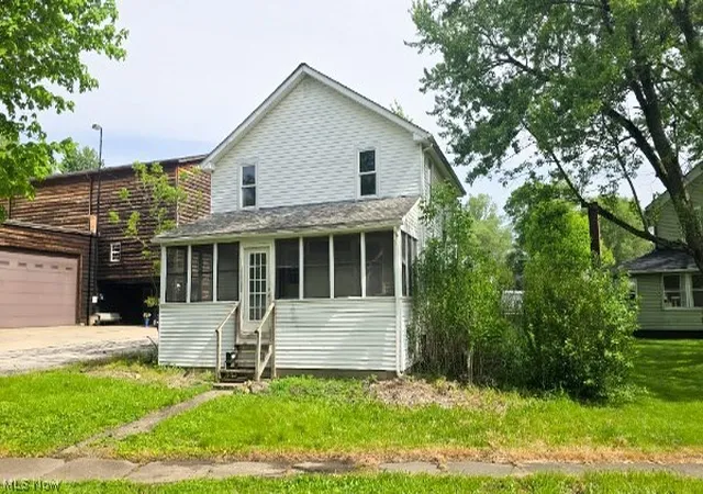 Homes for sale in Mantua, OH | 4720 Prospect St E, Mantua, OH 44255 | MLS# 5212093