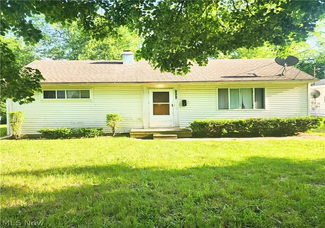 1st image of 1296 Ottawa Ave, Akron, OH 44305 | MLS# 5212314