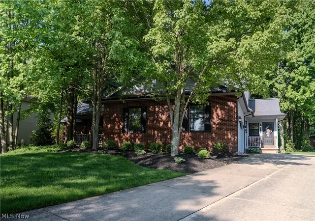 Homes for sale in Brecksville, OH | 4502 Glen Eagle Dr, Brecksville, OH 44141 | MLS# 5211415