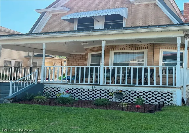 Photo 4 of Single family home for sale at 217 S Chelsea St, Sistersville, WV 26175 | MLS# 5212340 | Listing updated on 2026-07-29