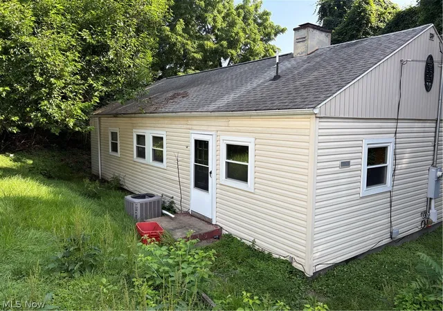 24th image of 607 Cutler St, Marietta, OH 45750 | MLS# 5212343