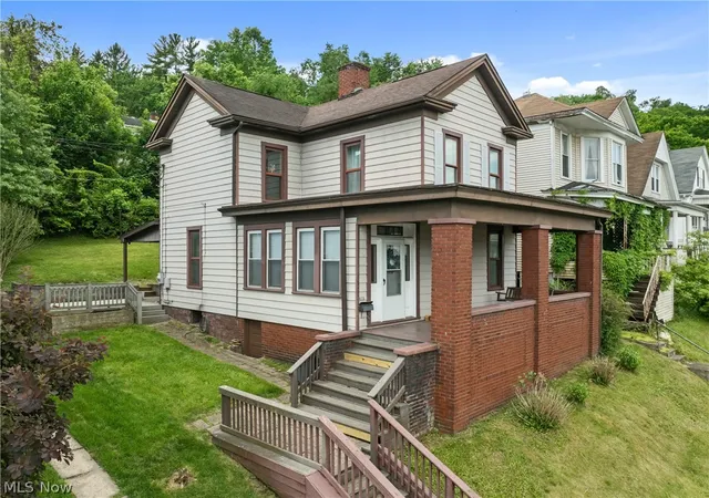 Photo 2 of Single family home for sale at 415 Whitely St, Bridgeport, OH 43912 | MLS# 5212462 | Listing updated on 2026-07-06