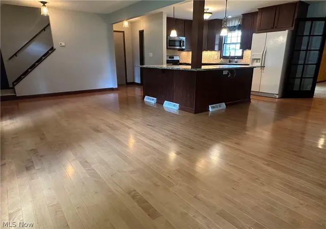 3rd image of 742 Sabrina Dr, Youngstown, OH 44512 | MLS# 5211861