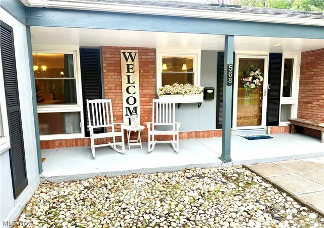 2nd image of 568 Northlawn Dr, Youngstown, OH 44505 | MLS# 5211707