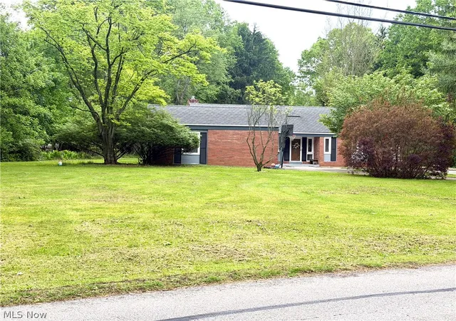4th image of 568 Northlawn Dr, Youngstown, OH 44505 | MLS# 5211707