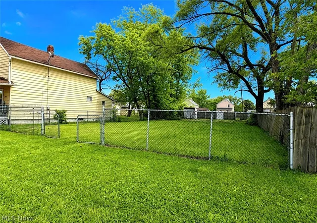 Photo 3 of Land for sale at 1624 E 33rd Street, Lorain, OH 44055 | MLS# 5212400 | Listing updated on 2026-05-22