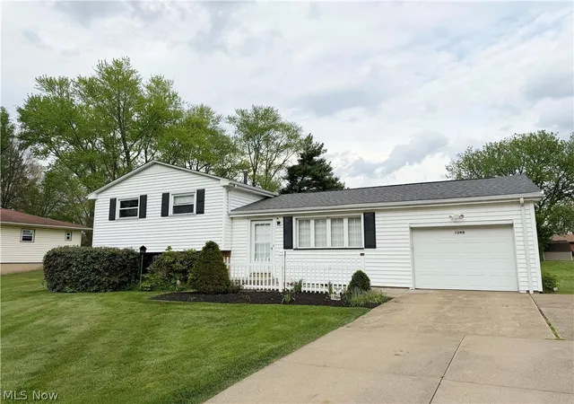 Homes for sale in Canton, OH | 7090 Hillridge Ave Ne, Canton, OH 44721 | MLS# 5212597