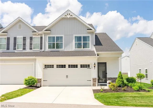 Homes for sale in Uniontown, OH | 1362 Maple Grove Ln, Uniontown, OH 44685 | MLS# 5211734