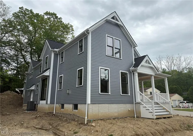 1st image of 295 S Franklin St, Chagrin Falls, OH 44022 | MLS# 5212633