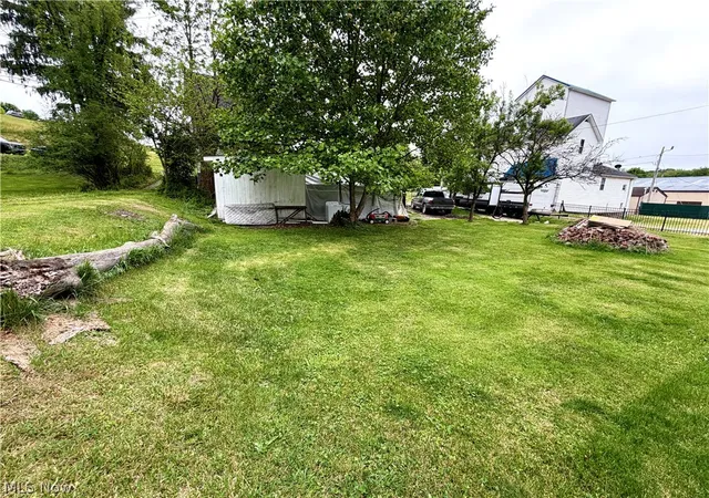 4th image of 126 South Sugar St, Saint Clairsville, OH 43950 | MLS# 5212157