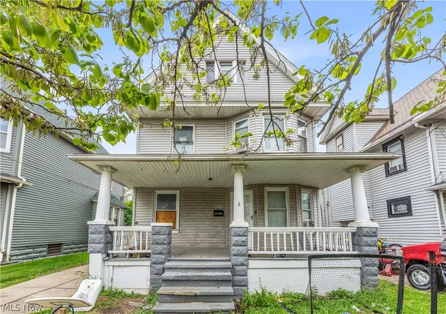 Homes for sale in Cleveland, OH | 3098 W 101st St, Cleveland, OH 44111 | MLS# 5212102