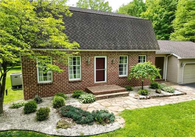 Photo 2 of Single family home for sale at 6155 Gibson Rd, Canfield, OH 44406 | MLS# 5211987 | Listing updated on 2026-07-03