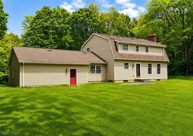 Photo 4 of Single family home for sale at 6155 Gibson Rd, Canfield, OH 44406 | MLS# 5211987 | Listing updated on 2026-07-03