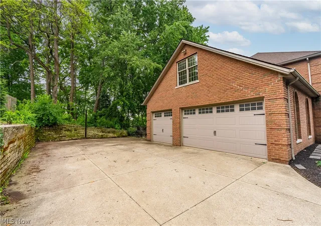 Homes for sale in Canton, OH | 5205 Foxchase Ave Nw, Canton, OH 44718 | MLS# 5212209