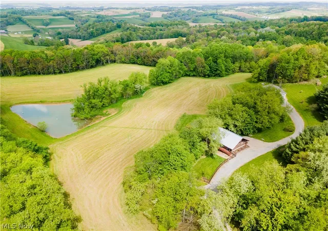 Homes for sale in Newcomerstown, OH | 26103 Township Road 250, Newcomerstown, OH 43832 | MLS# 5212758