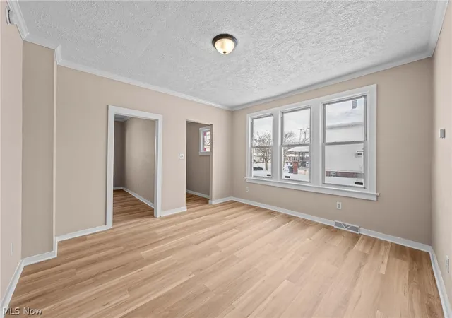 4th image of 3325 W 98Th St, Cleveland, OH 44102 | MLS# 5212773