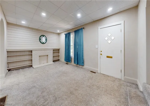 Photo 4 of Single family home for sale at 1917 Market St, Parkersburg, WV 26101 | MLS# 5212676 | Listing updated on 2026-07-15