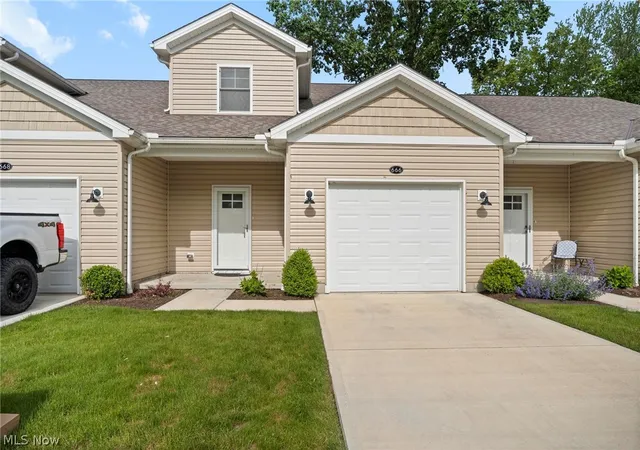 Homes for sale in Sheffield Lake, OH | 666 Treadway Blvd, Sheffield Lake, OH 44054 | MLS# 5212729