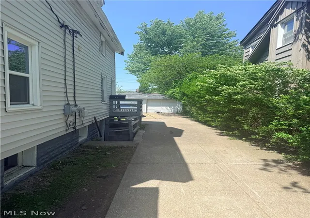Homes for sale in Garfield Heights, OH | 12809 Mccracken Rd, Garfield Heights, OH 44125