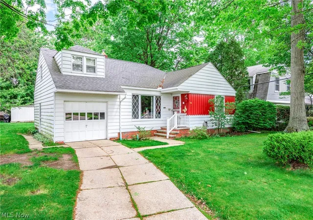 3rd image of 449 Dover Center Rd, Bay Village, OH 44140 | MLS# 5212033