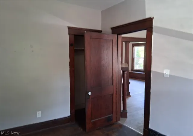 Homes for sale in Cleveland, OH | 930 Evangeline Rd, Cleveland, OH 44110 | MLS# 5212215