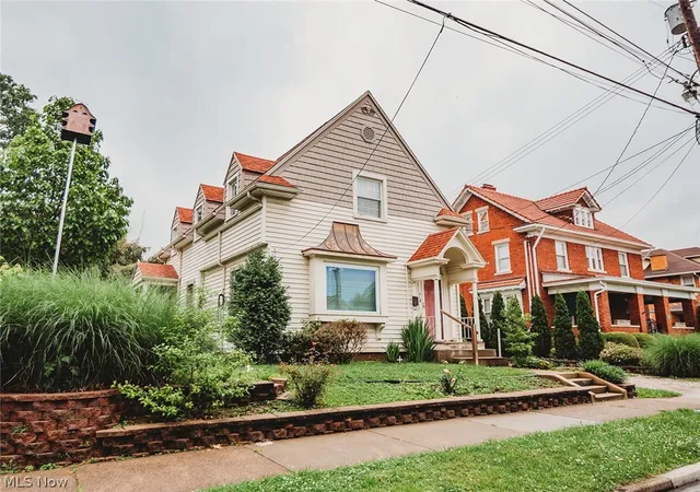 Homes for sale in Parkersburg, WV | 1605 Liberty St, Parkersburg, WV 26101 | MLS# 5212801